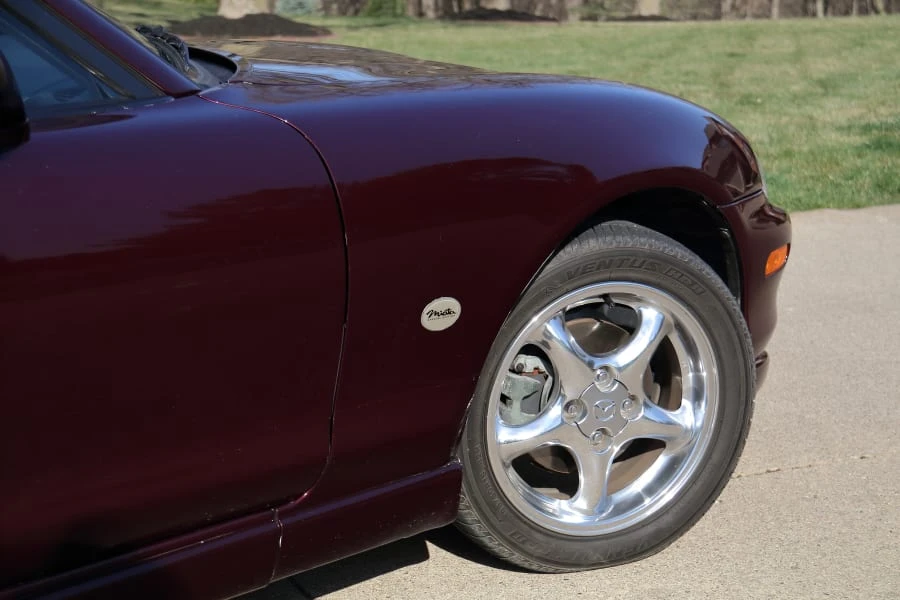 2000 Mazda NB MX-5 Miata - Image 9 of 31