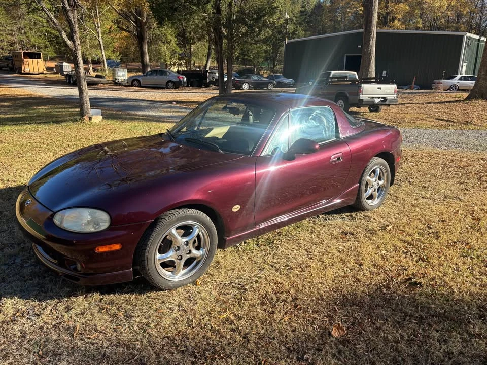 2000 Mazda NB MX-5 Miata - Image 3 of 10