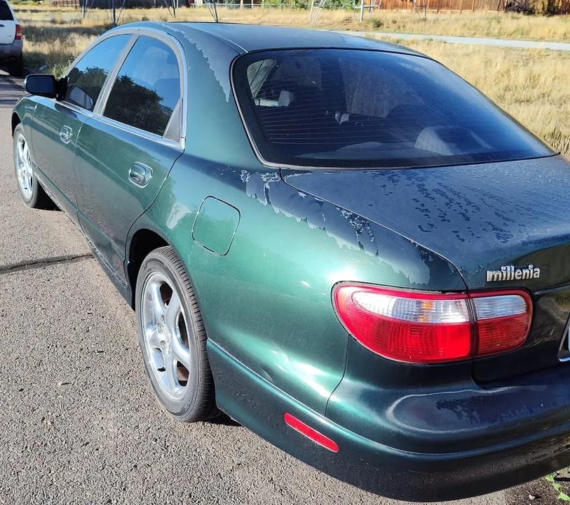 2000 Mazda Mazda 6 - Image 3 of 7