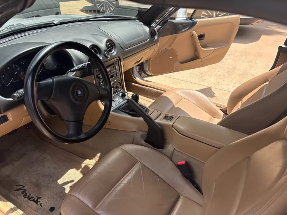 2000 Mazda NB MX-5 Miata - Image 8 of 19