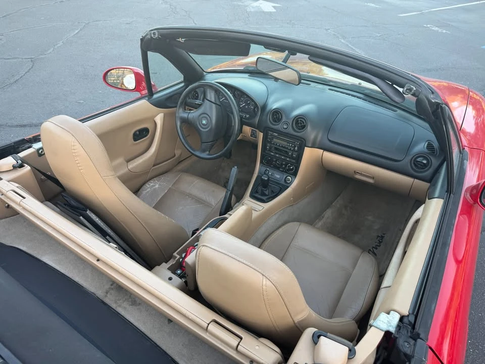 2000 Mazda NB MX-5 Miata - Image 5 of 15