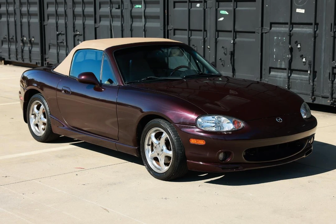 2000 Mazda NB MX-5 Miata - Image 15 of 31