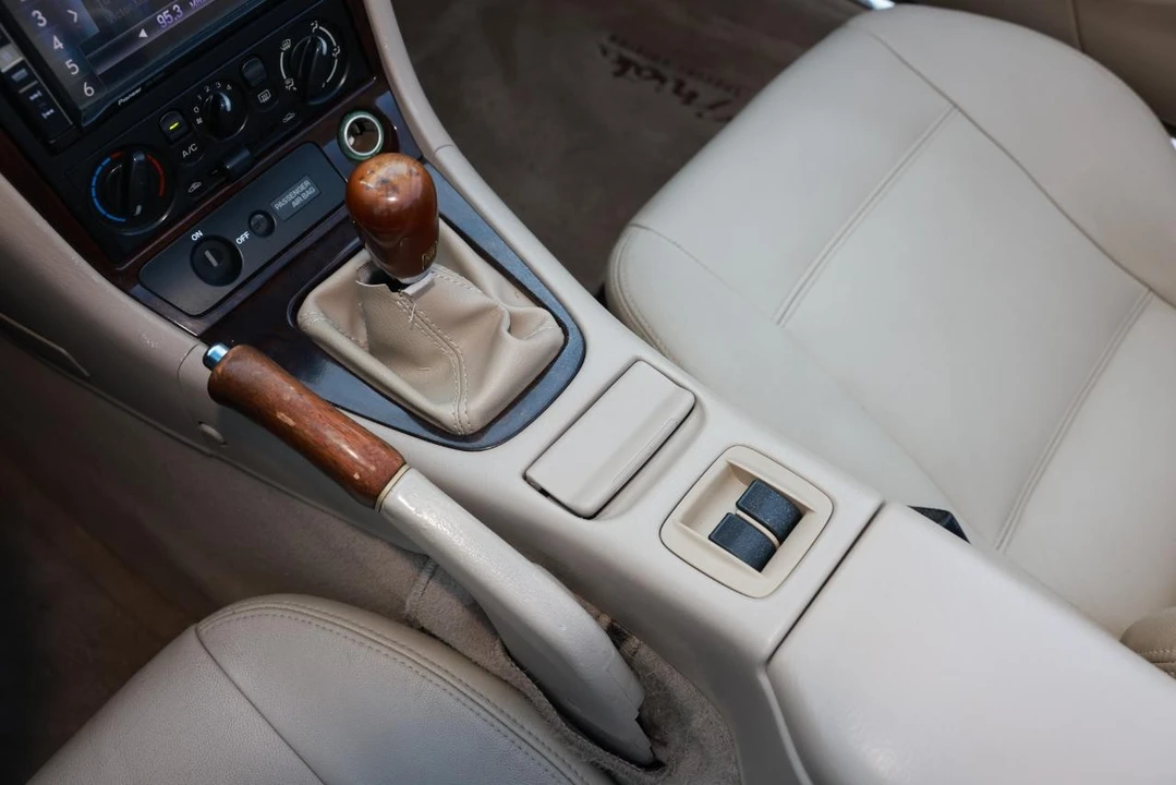 2000 Mazda NB MX-5 Miata - Image 30 of 31