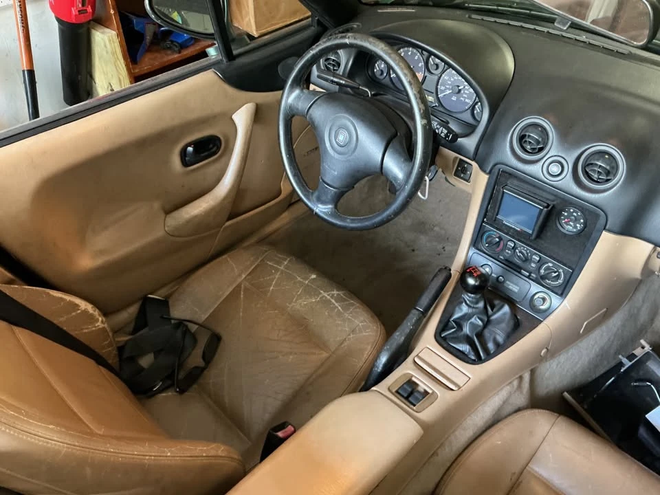 2000 Mazda NB MX-5 Miata - Image 8 of 10