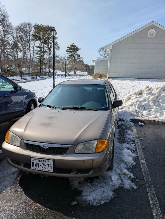 2000 Mazda Protege 8th Gen - Image 4 of 11