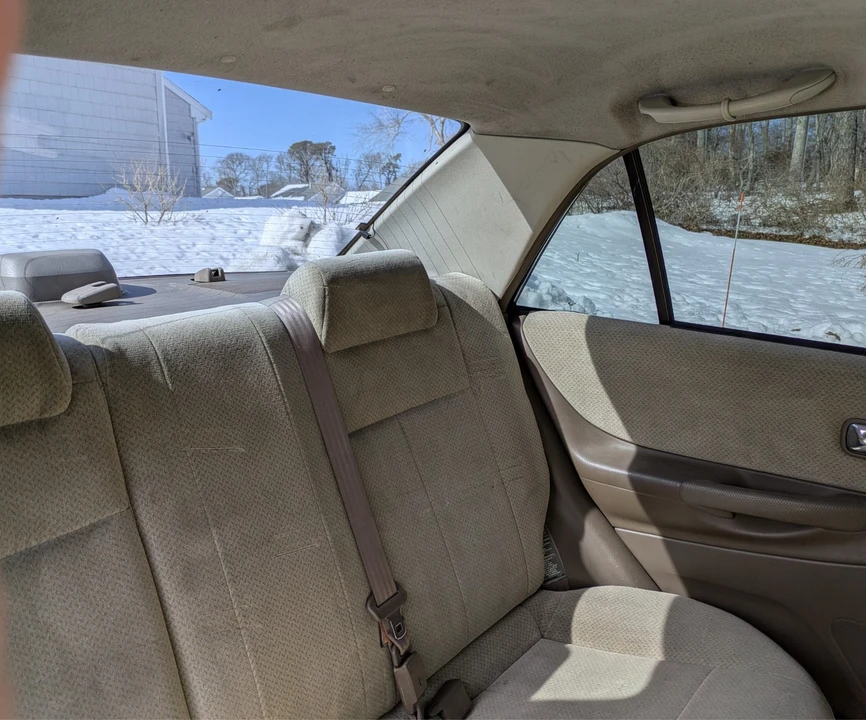 2000 Mazda Protege 8th Gen - Image 8 of 11