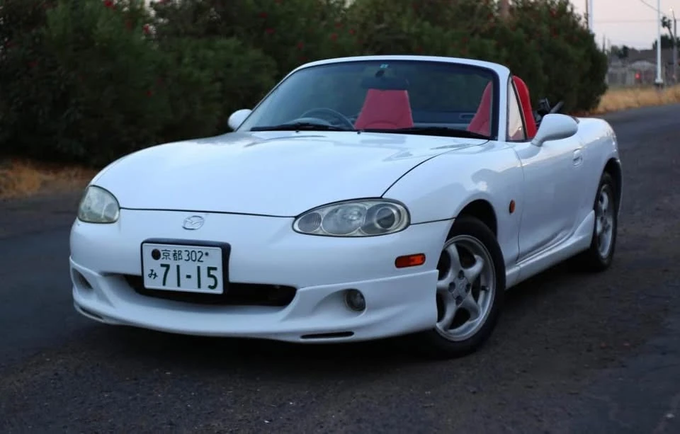2000 Mazda NB MX-5 Miata - Image 2 of 6