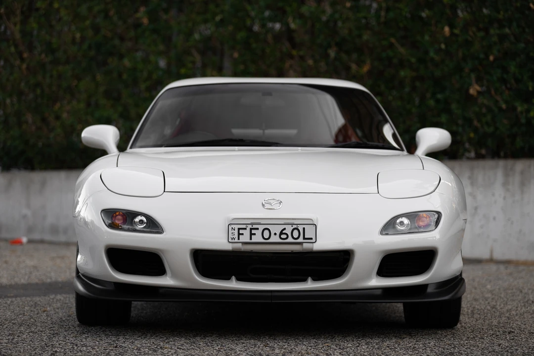 2000 Mazda RX-7 FD - Image 2 of 31