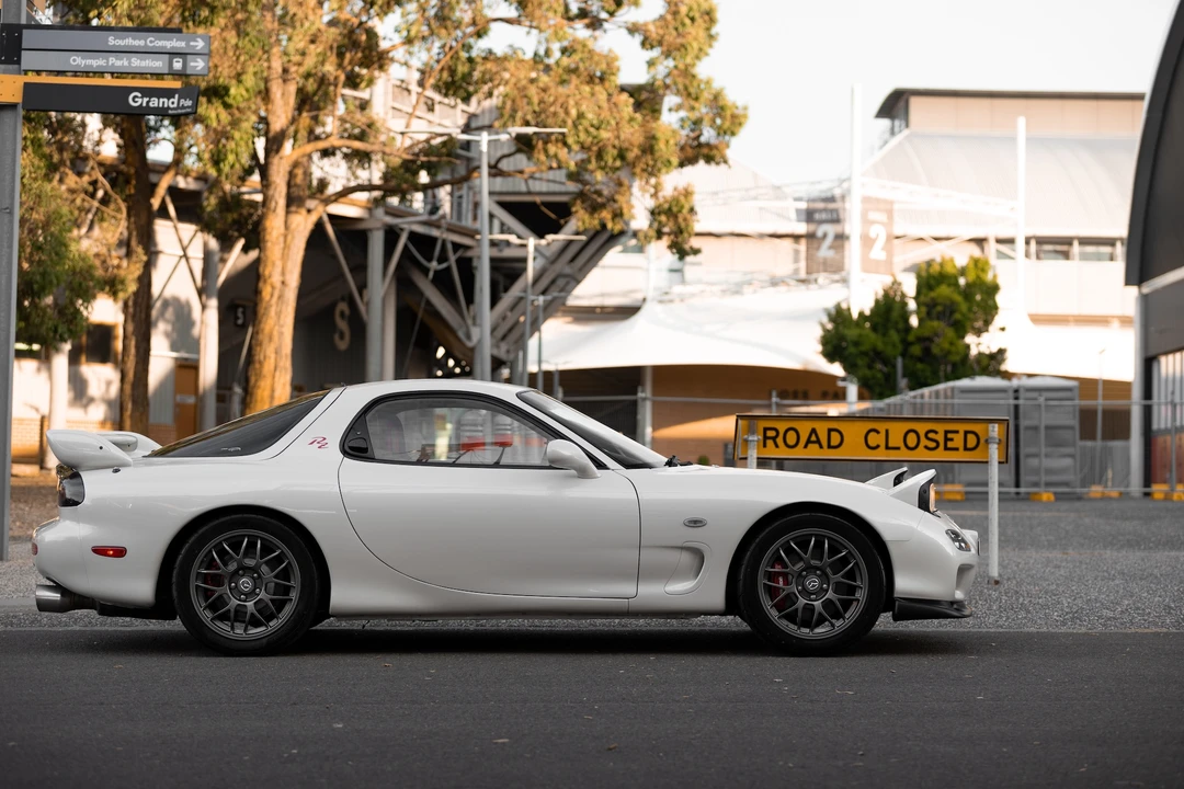2000 Mazda RX-7 FD - Image 16 of 31