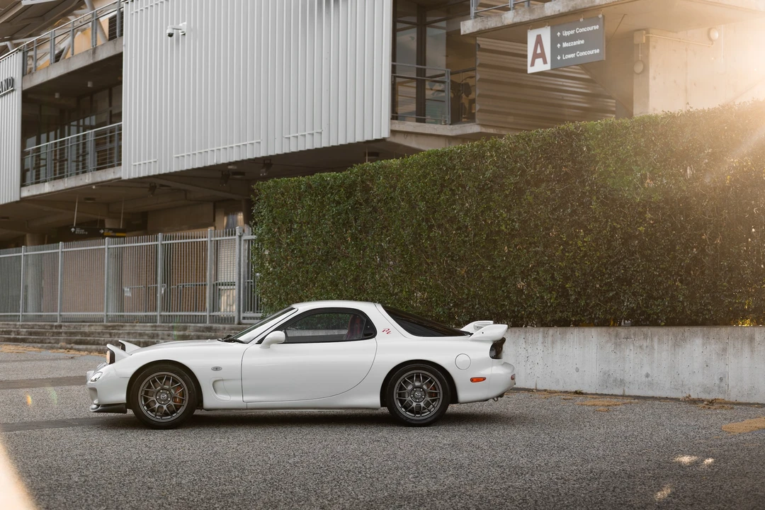 2000 Mazda RX-7 FD - Image 12 of 31