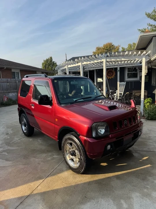 2000 Mazda AZ-Wagon 2nd Gen - Image 2 of 10