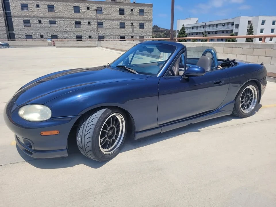 2000 Mazda NB MX-5 Miata - Image 9 of 20