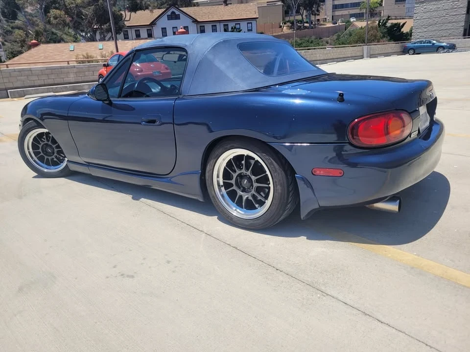 2000 Mazda NB MX-5 Miata - Image 13 of 20