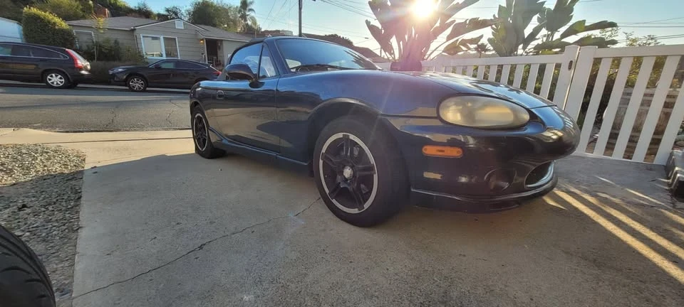 2000 Mazda NB MX-5 Miata - Image 4 of 20