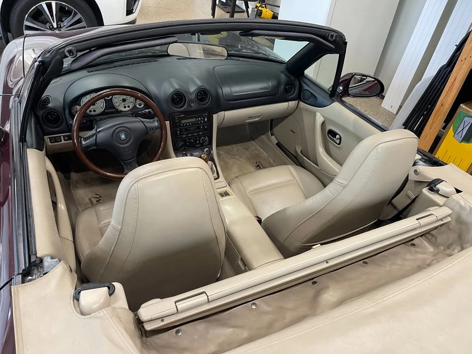 2000 Mazda NB MX-5 Miata - Image 3 of 11