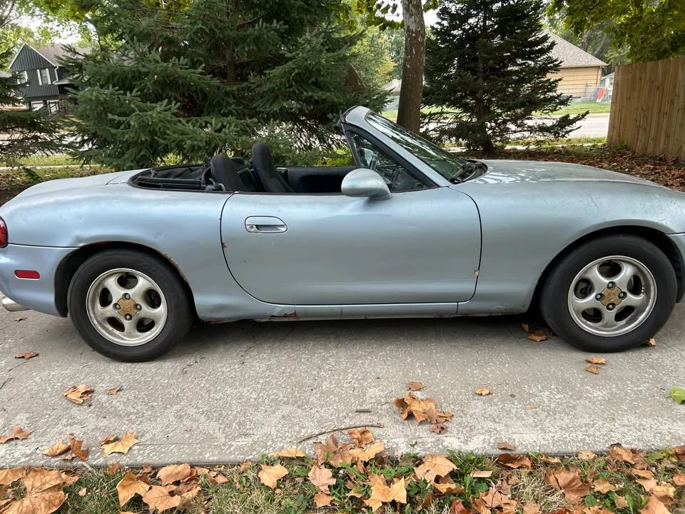 2000 Mazda NB MX-5 Miata - Image 6 of 10