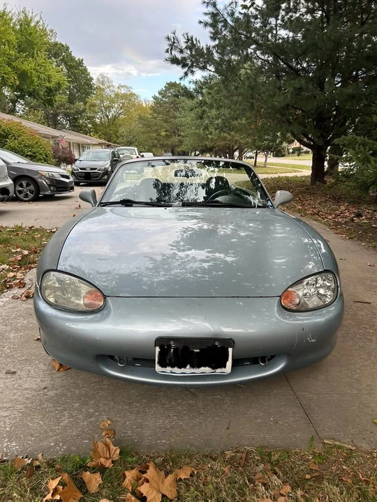 2000 Mazda NB MX-5 Miata - Image 3 of 10