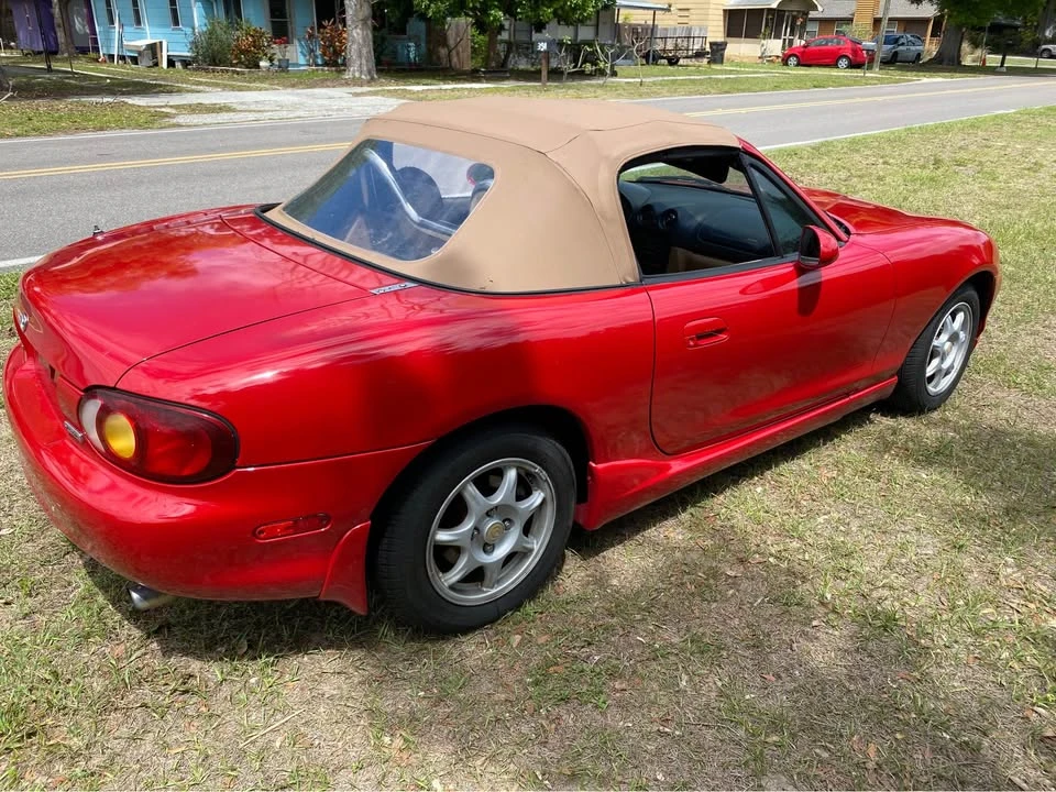 2000 Mazda NB MX-5 Miata - Image 10 of 13