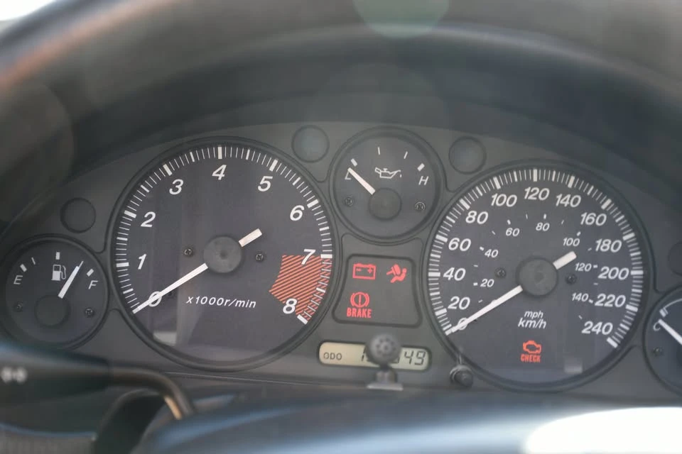 2000 Mazda NB MX-5 Miata - Image 16 of 18