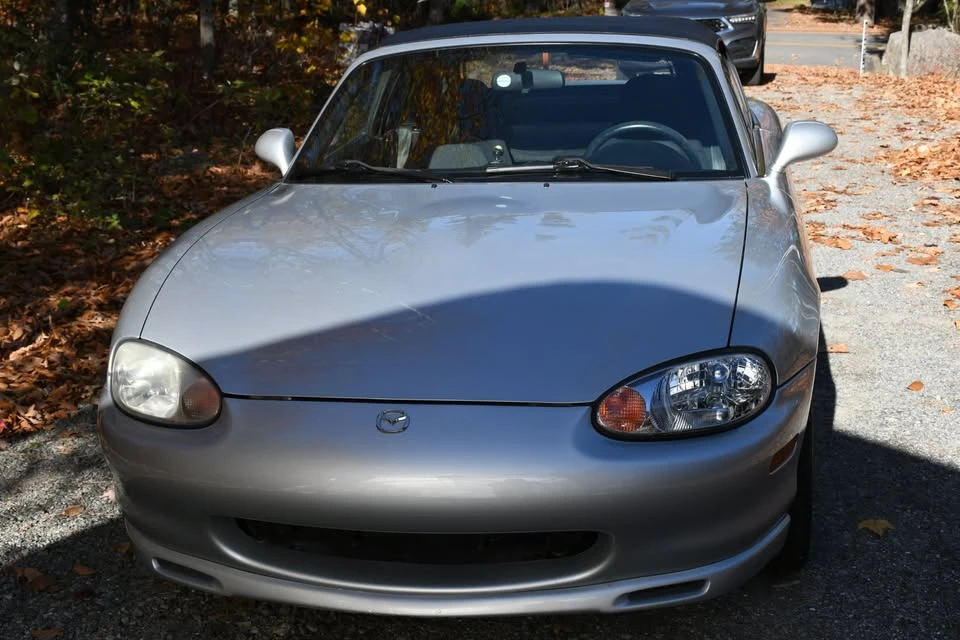 2000 Mazda NB MX-5 Miata - Image 2 of 18