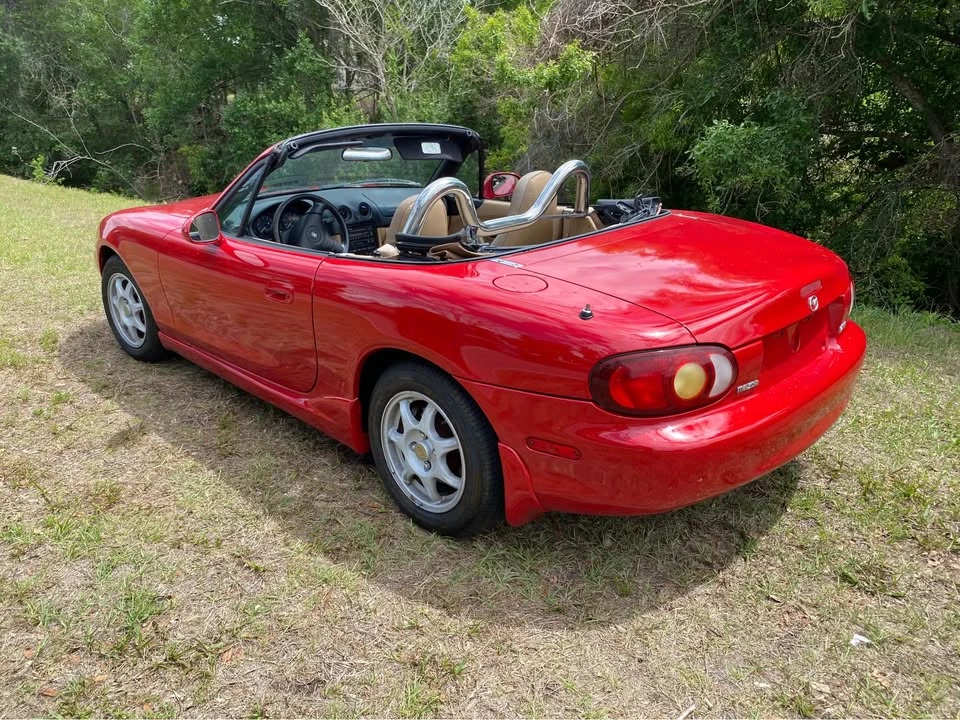 2000 Mazda NB MX-5 Miata - Image 4 of 13