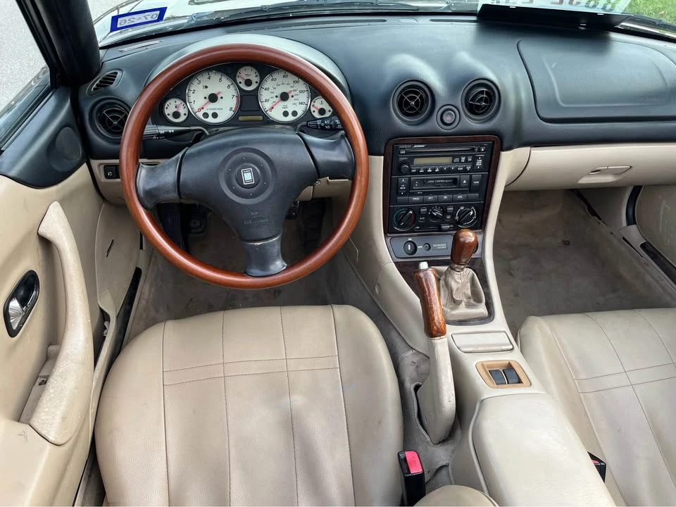 2000 Mazda NB MX-5 Miata - Image 7 of 20