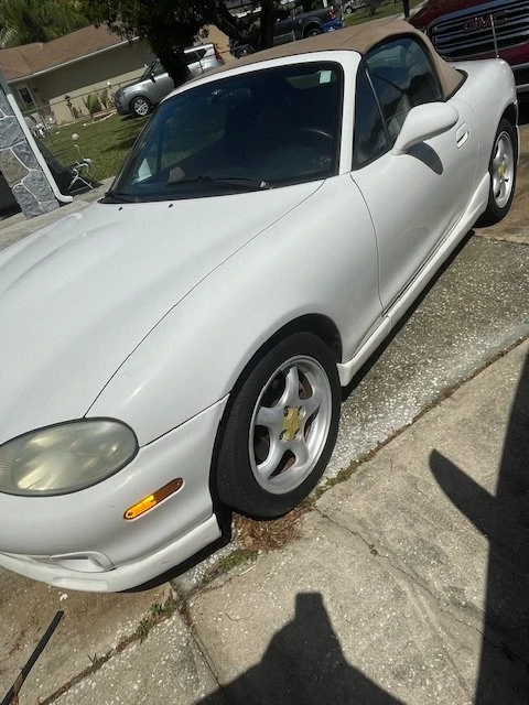 2000 Mazda NB MX-5 Miata - Image 3 of 9
