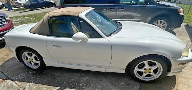 2000 Mazda Miata MX-5 Special Edition