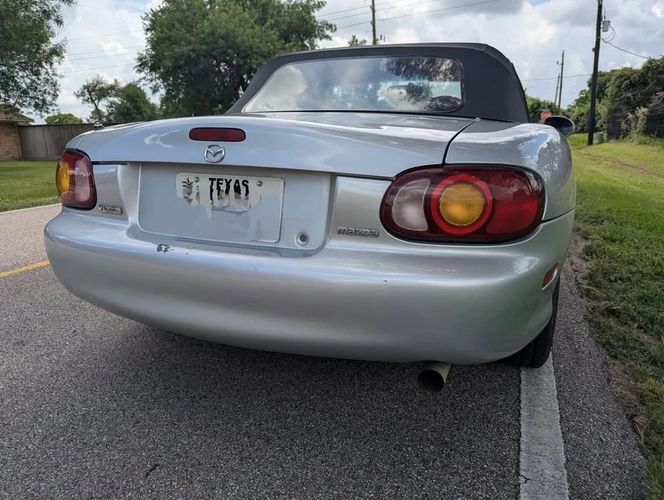 2000 Mazda NB MX-5 Miata - Image 3 of 8