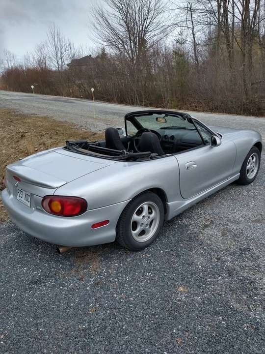 2000 Mazda NB MX-5 Miata - Image 4 of 7