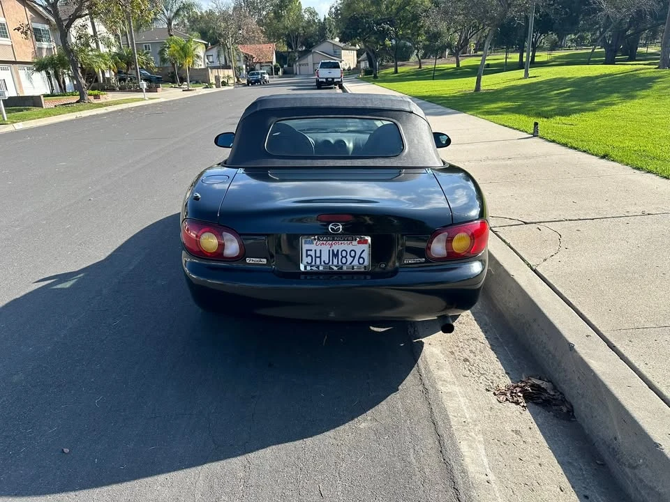 2000 Mazda NB MX-5 Miata - Image 7 of 13