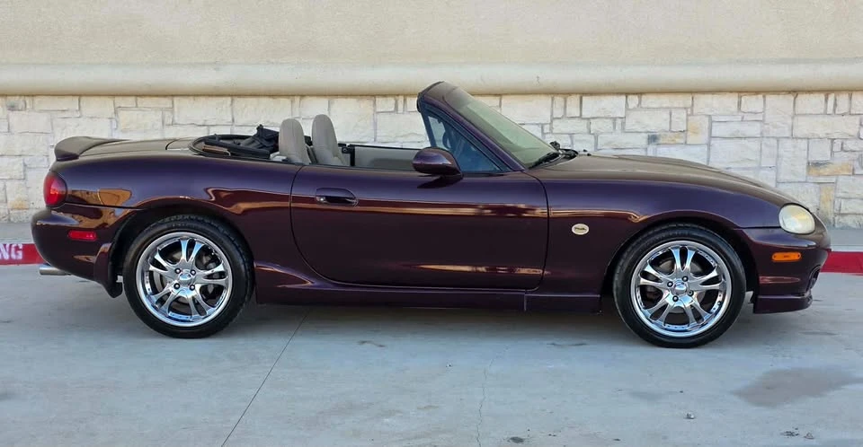 2000 Mazda NB MX-5 Miata - Image 14 of 19