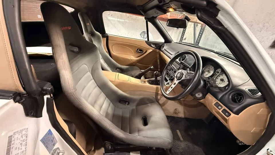 2000 Mazda NB MX-5 Miata - Image 9 of 13