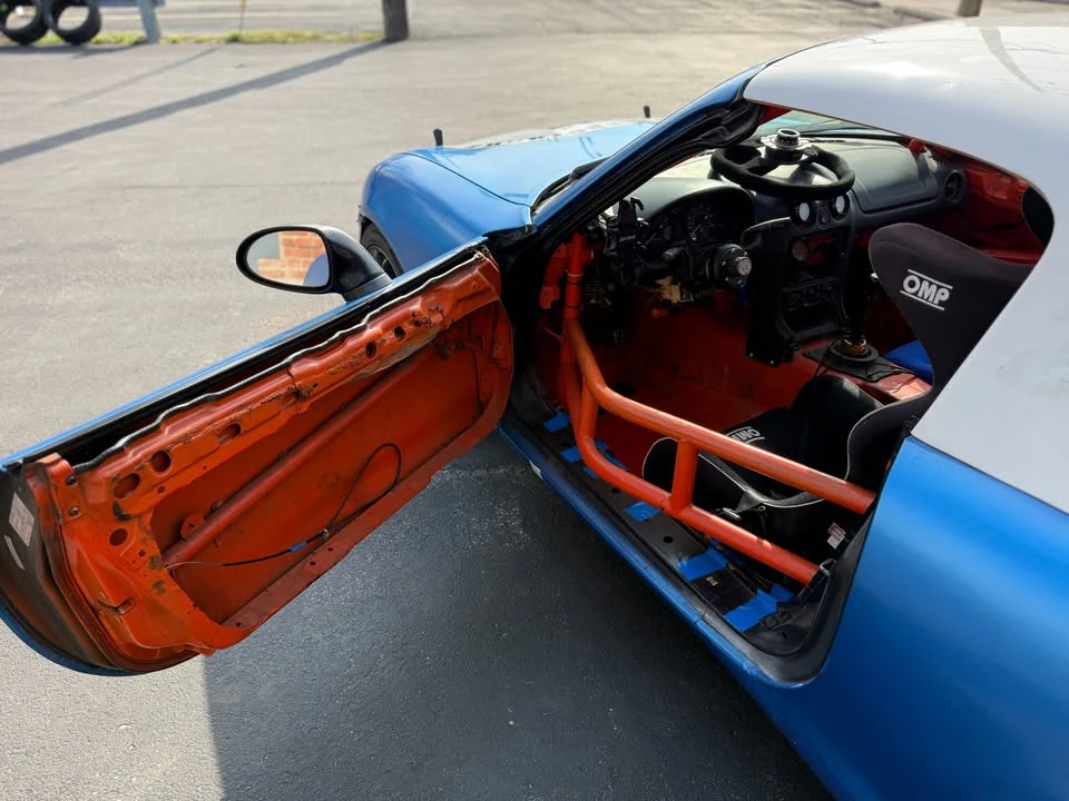 2000 Mazda NB MX-5 Miata - Image 13 of 16