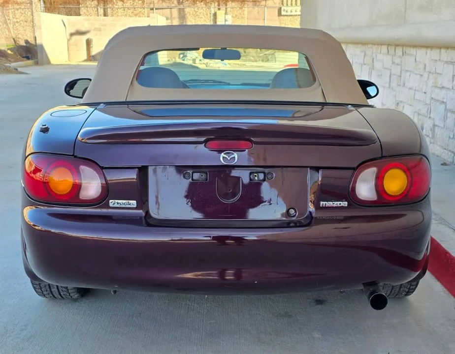 2000 Mazda NB MX-5 Miata - Image 5 of 20
