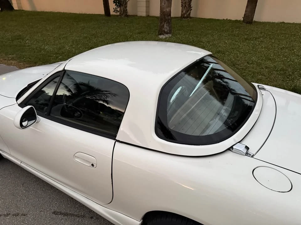 2000 Mazda MX-3 - Image 9 of 14