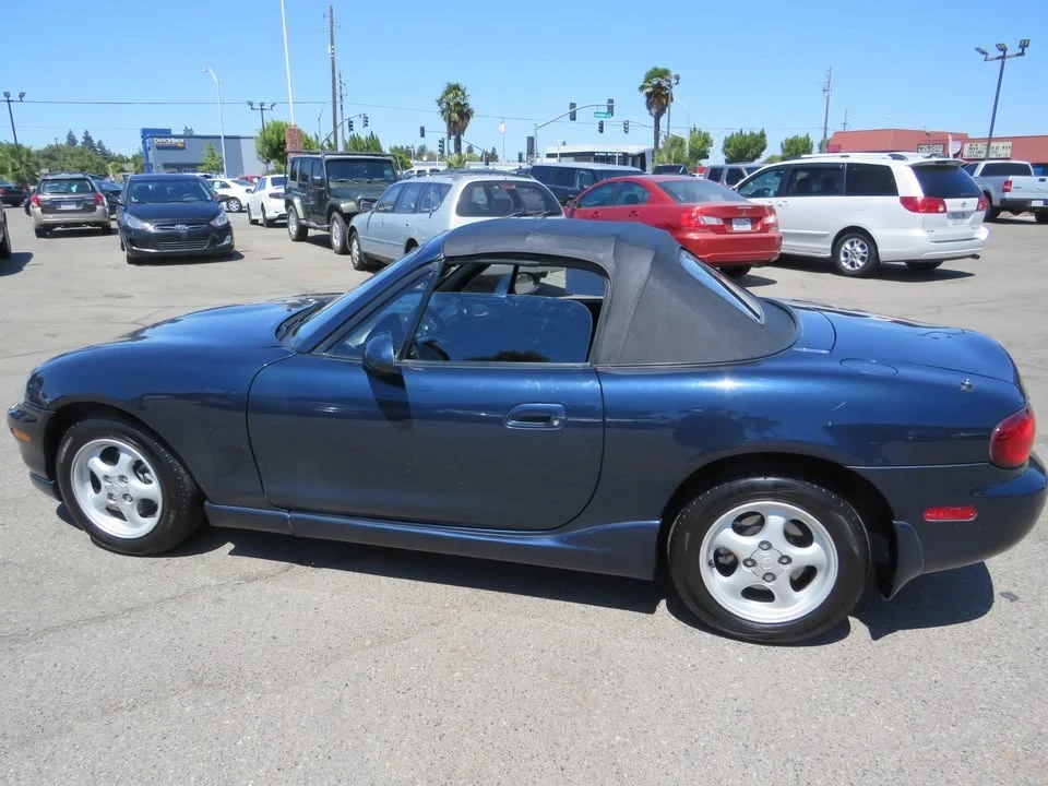2000 Mazda NB MX-5 Miata - Image 6 of 19