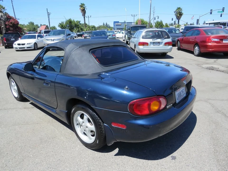 2000 Mazda NB MX-5 Miata - Image 3 of 19