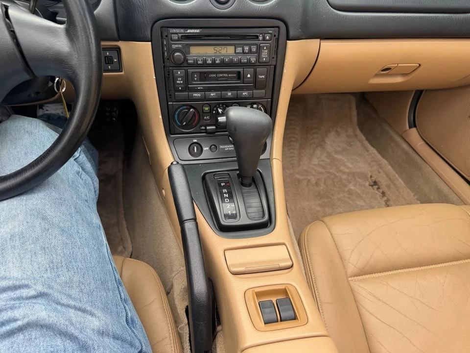2000 Mazda NB MX-5 Miata - Image 17 of 20