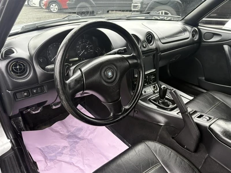 2000 Mazda NB MX-5 Miata - Image 10 of 15