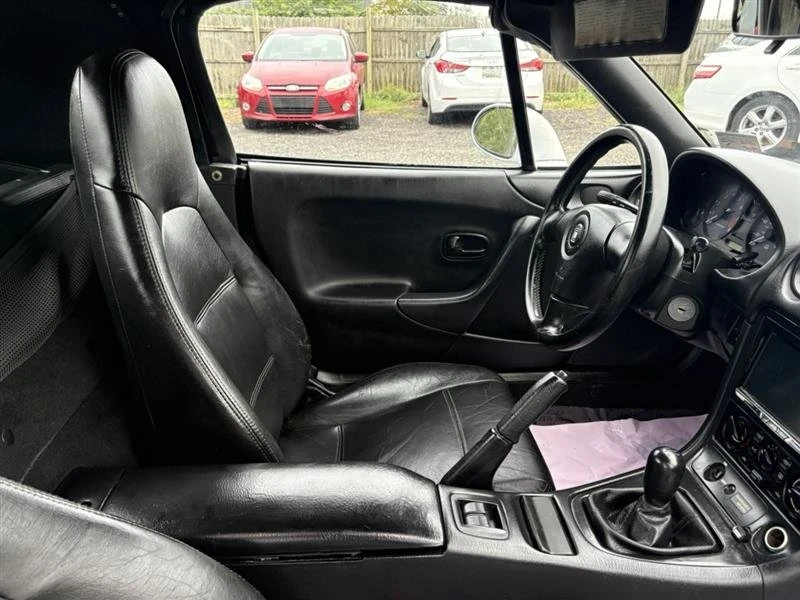 2000 Mazda NB MX-5 Miata - Image 13 of 15