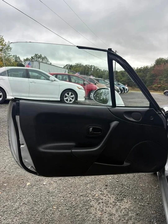 2000 Mazda NB MX-5 Miata - Image 11 of 15