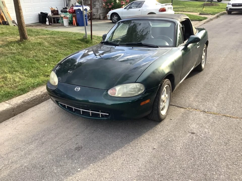 2000 Mazda NB MX-5 Miata - Image 2 of 9