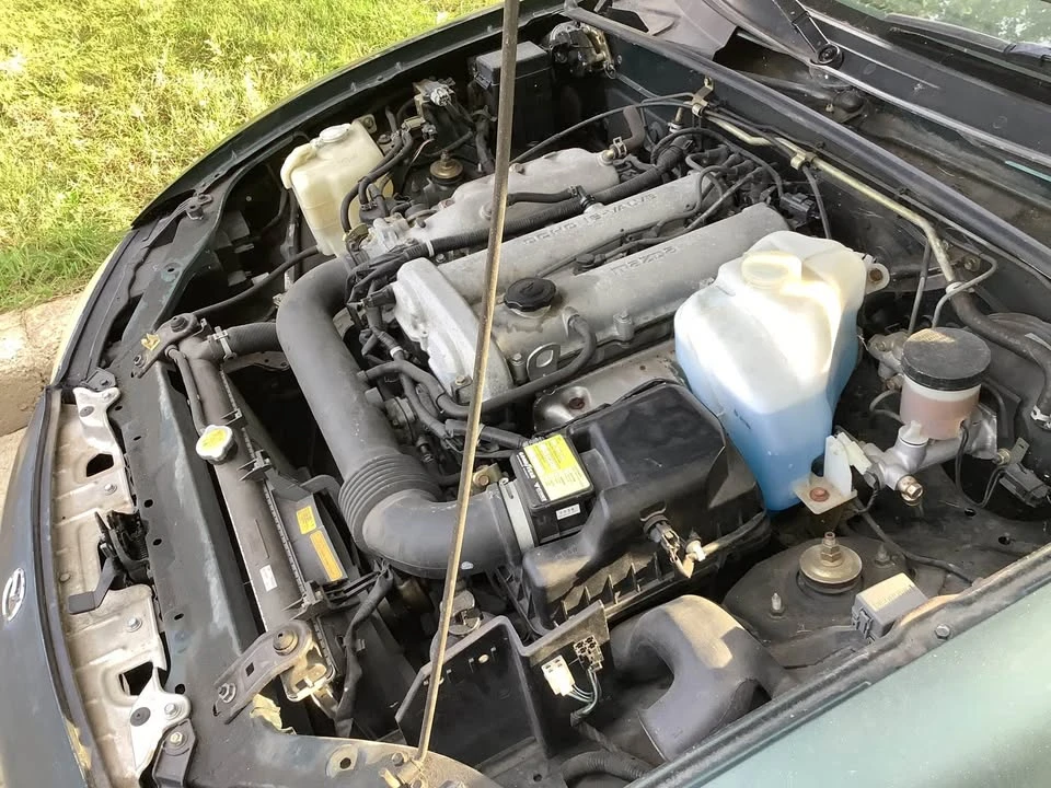2000 Mazda NB MX-5 Miata - Image 6 of 9