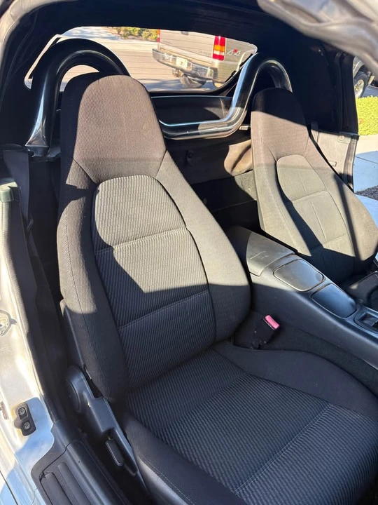 2000 Mazda NB MX-5 Miata - Image 10 of 19