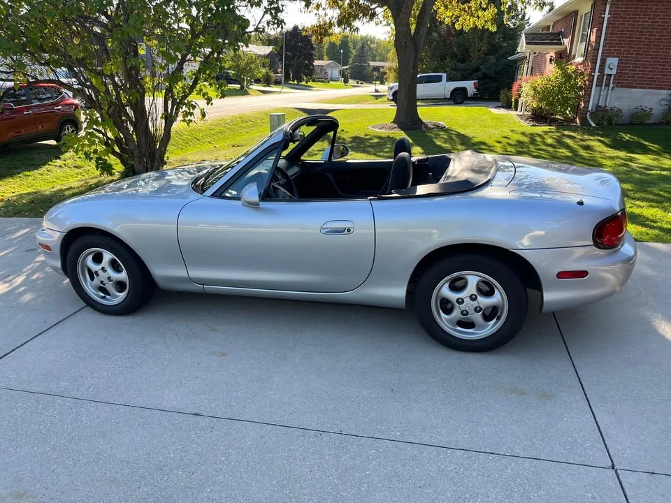 2000 Mazda NB MX-5 Miata - Image 6 of 6