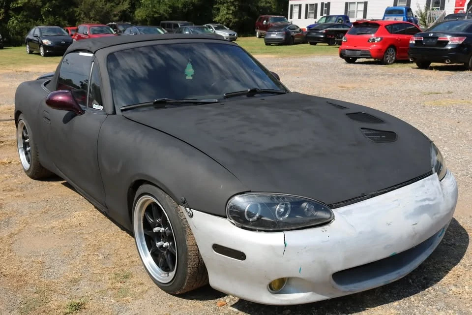 2000 Mazda NB MX-5 Miata - Image 8 of 16