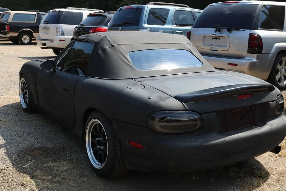 2000 Mazda NB MX-5 Miata - Image 3 of 16