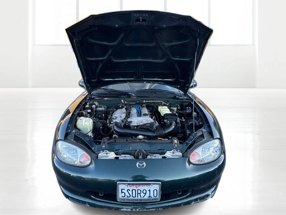 2000 Mazda NB MX-5 Miata - Image 10 of 20