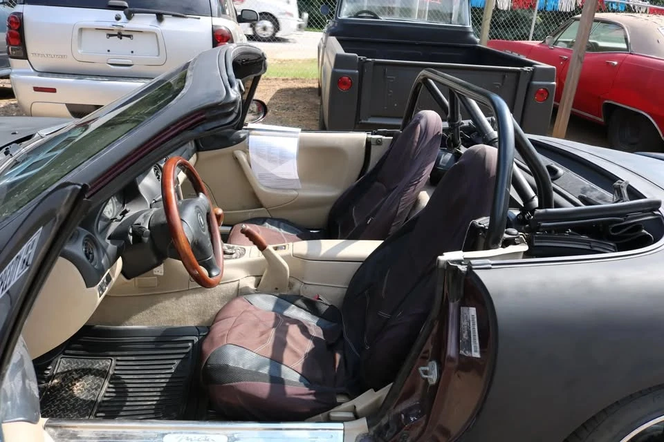 2000 Mazda NB MX-5 Miata - Image 16 of 16